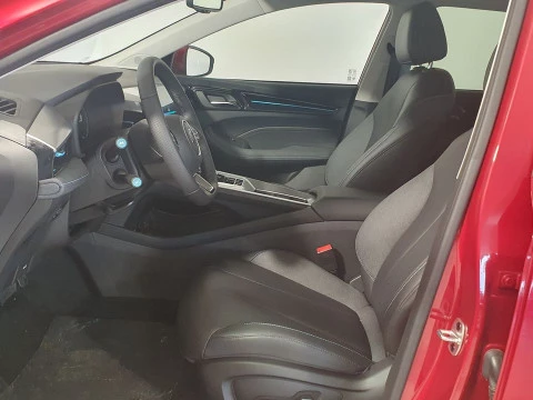 MG5 Long Range Luxury