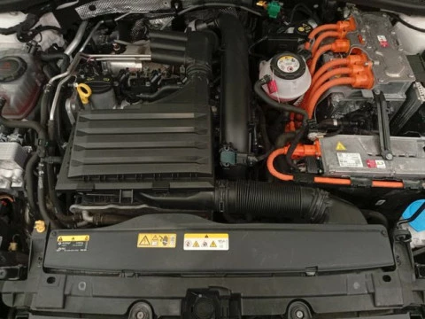 Seat Leon SP 1.4 e-Hybrid DSG S&S Xcellence Go L