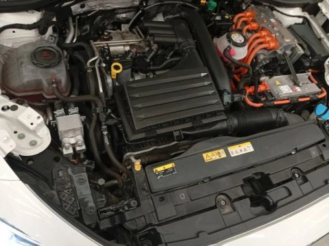 Seat Leon SP 1.4 e-Hybrid DSG S&S Xcellence Go L