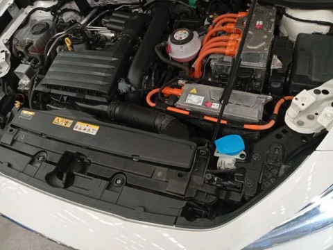 Seat Leon SP 1.4 e-Hybrid DSG S&S Xcellence Go L
