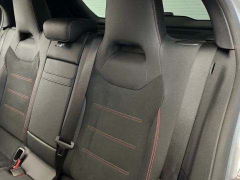 Mercedes-Benz Clase A 200 d Compacto