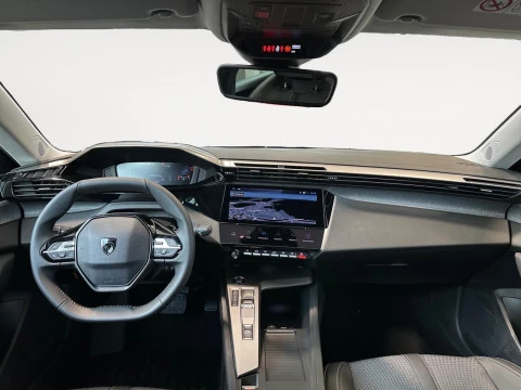 Peugeot 308 5P Allure Hybrid MHEV 136 e-DCS6