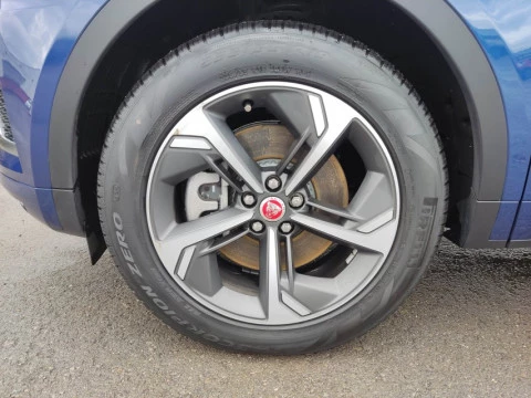 Jaguar E-Pace 2.0D 163PS MHEV R-Dynamic SE 4WD Auto