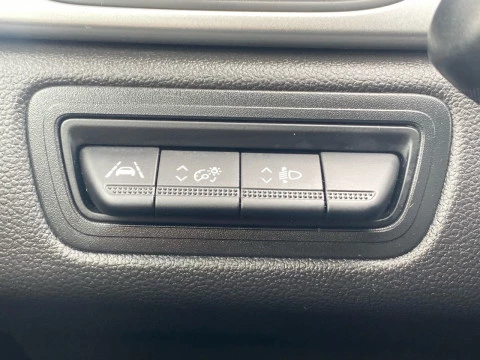 Renault Captur equilibre TCe 67kW (90CV)