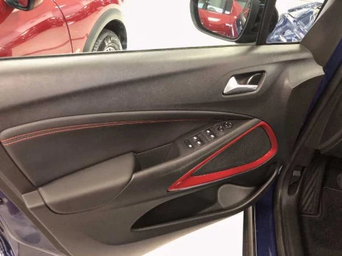 Opel Crossland GS-Line 1.2 GAS MT6 S/S 110cv