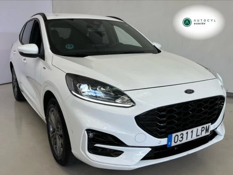 Ford Kuga ST-Line 1.5 EcoBoost 110kW (150CV) Ford Kuga ST-Line 1.5 EcoBoost 110kW (150CV)