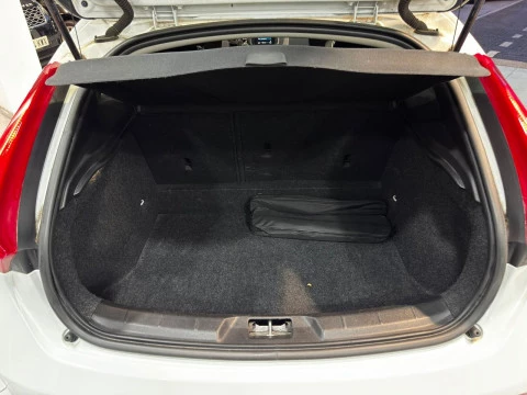 Volvo V40 5p D2 Kinetic