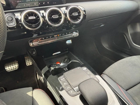 Mercedes-Benz Clase A 2.0 A 200 D DCT 5P