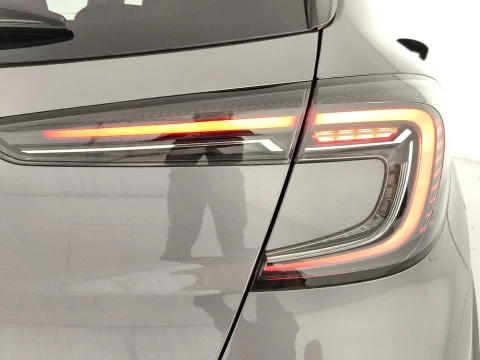 Renault Captur   TCe Techno 67kW