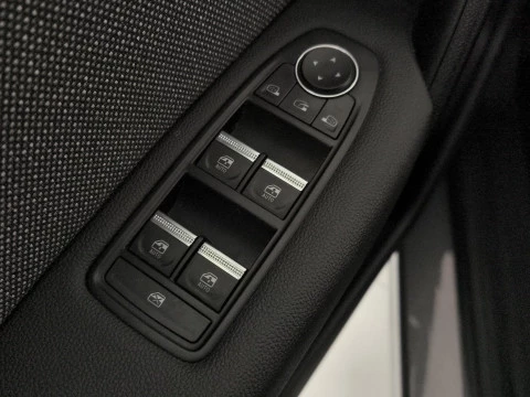 Renault Captur   TCe Techno 67kW