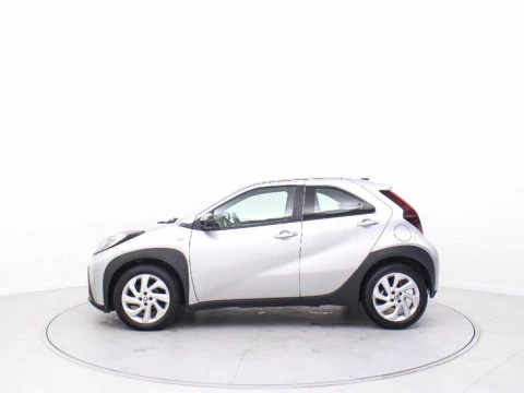 Toyota Aygo X Cross 1