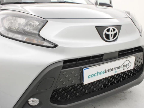 Toyota Aygo X Cross 1