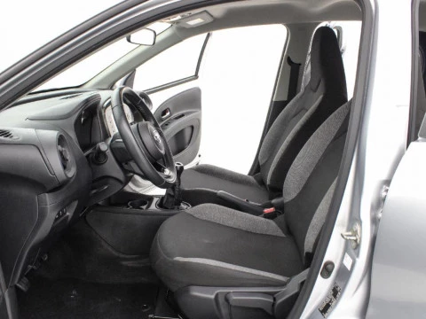 Toyota Aygo X Cross 1