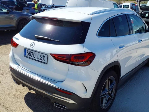 Mercedes-Benz GLA GLA 200 D