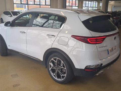 Kia Sportage 1.6 T-GDi GT Line Essential 130kW 4x4