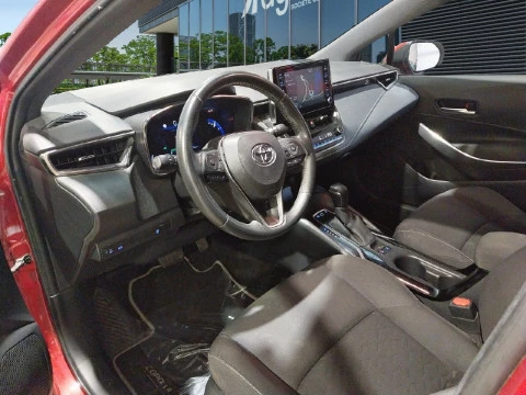 Toyota Corolla 1.8 125H ACTIVE TECH E-CVT TOU SPORT