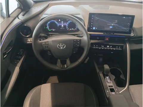 Toyota C-HR Toyota C-HR - Spirit Hybrid 140