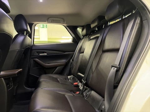 Mazda CX-30 2.0 Skyactiv-X Zenith 132 kW (180 CV)