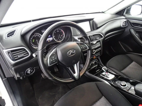 Infiniti QX30 2.2D PREMIUM 7DCT AWD