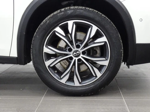 Infiniti QX30 2.2D PREMIUM 7DCT AWD