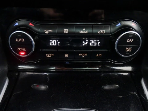 Infiniti QX30 2.2D PREMIUM 7DCT AWD