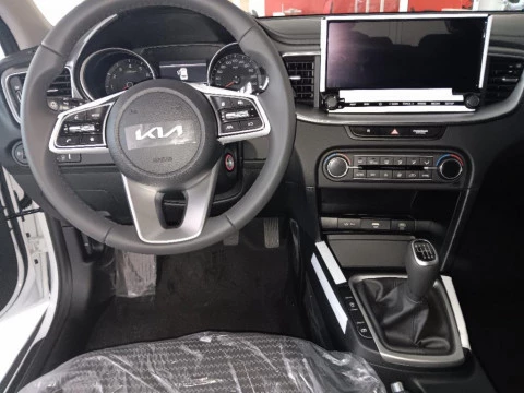Kia XCeed 1.0 T-GDI DRIVE 5P