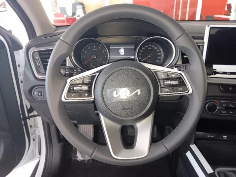 Kia XCeed 1.0 T-GDI DRIVE 5P