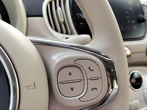 Fiat 500 1.0 Hybrid Dolcevita 51 kW (70 CV)