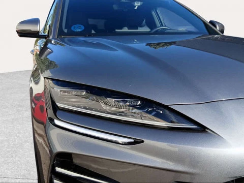 BYD SEAL U DM-i Comfort 160 kW (218 CV)