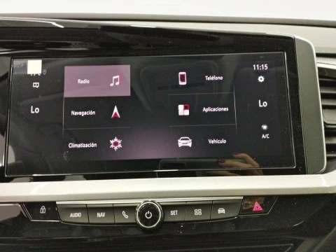 Opel Grandland 1.2 Turbo Design & Tech