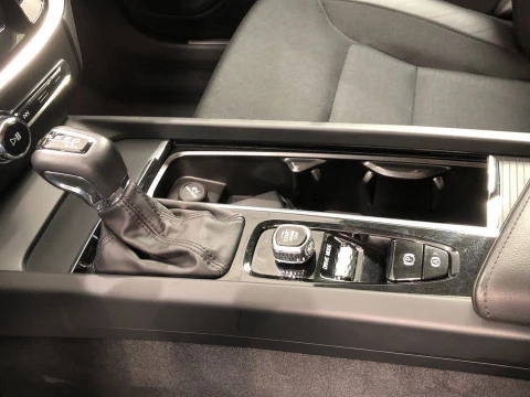 Volvo V60 Cross Country familiar 2.0 D4 AUTO AWD 5P