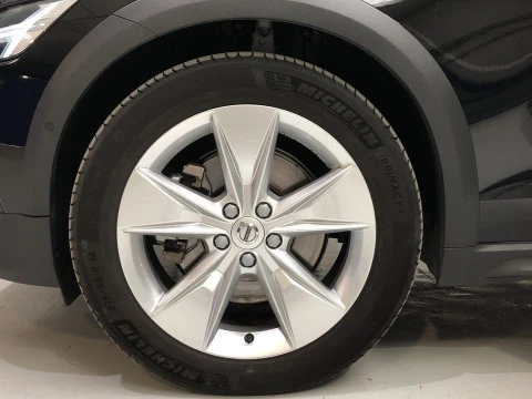 Volvo V60 Cross Country familiar 2.0 D4 AUTO AWD 5P