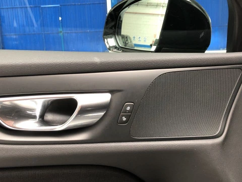 Volvo V60 Cross Country familiar 2.0 D4 AUTO AWD 5P