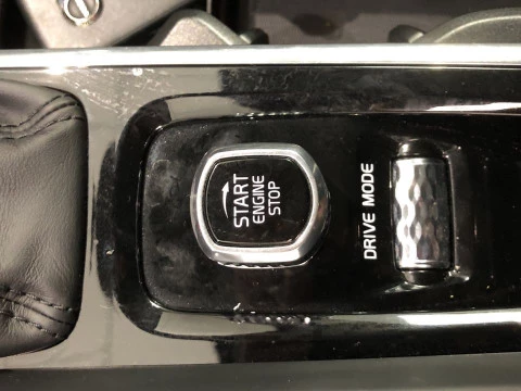 Volvo V60 Cross Country familiar 2.0 D4 AUTO AWD 5P