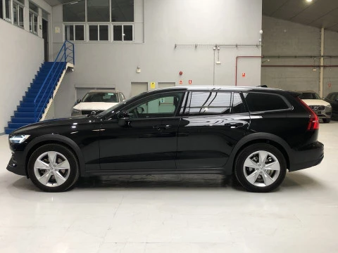 Volvo V60 Cross Country familiar 2.0 D4 AUTO AWD 5P