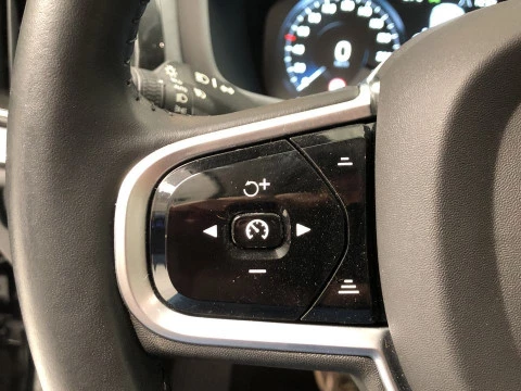 Volvo V60 Cross Country familiar 2.0 D4 AUTO AWD 5P