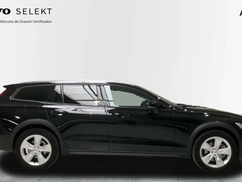 Volvo V60 Cross Country familiar 2.0 D4 AUTO AWD 5P