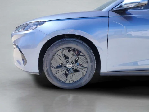 BYD SEAL 6 DM-I 1.5 DM-I BOOST 184 4P