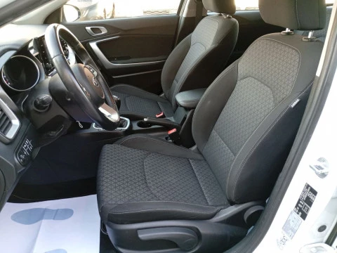 Kia Ceed Tourer Tourer 1.6 MHEV iMT 100kW Drive