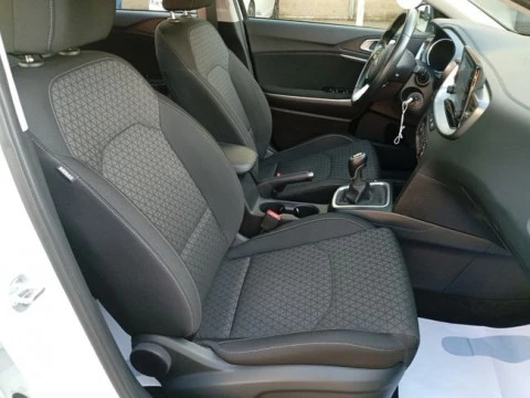 Kia Ceed Tourer Tourer 1.6 MHEV iMT 100kW Drive