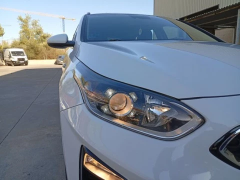 Kia Ceed Tourer Tourer 1.6 MHEV iMT 100kW Drive