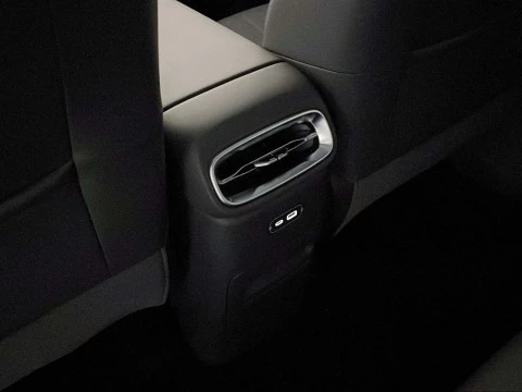 Leapmotor B10 B10 REEV 18.8 kWh Design Auto