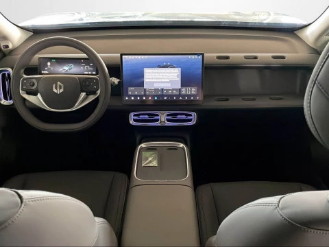 Leapmotor B10 B10 REEV 18.8 kWh Design Auto