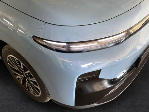 Leapmotor B10 B10 REEV 18.8 kWh Design Auto