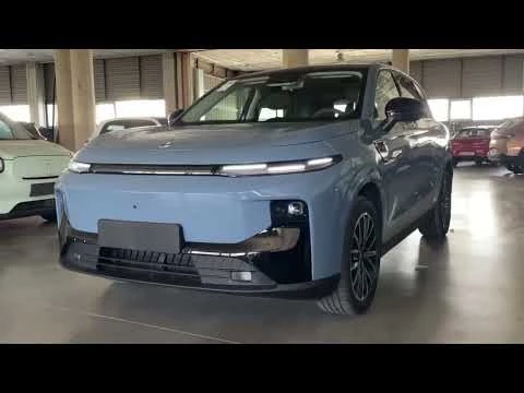 Leapmotor B10 B10 REEV 18.8 kWh Design Auto