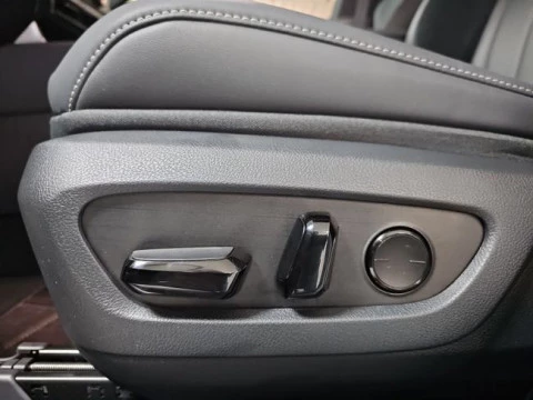 Lexus RX 500h F Sport