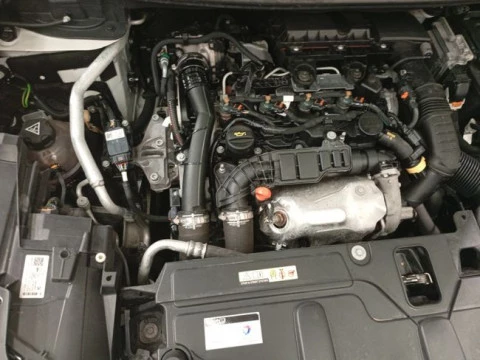 Peugeot 3008 1.5 BlueHDi 96kW (130CV) S&S Active Pack