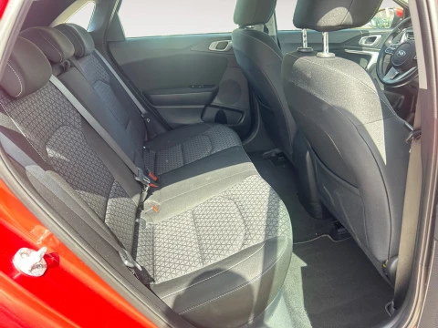 Kia Ceed 1.0 T-GDi 88kW (120CV) Drive