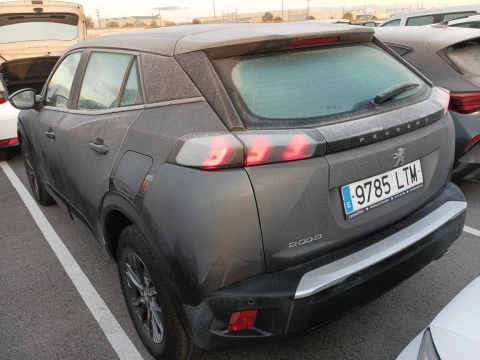 Peugeot 2008 Active Pack BlueHDI 81kW (110CV)