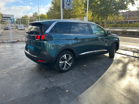 Peugeot 5008 Allure 1.5L BlueHDi 96kW (130CV) S&S